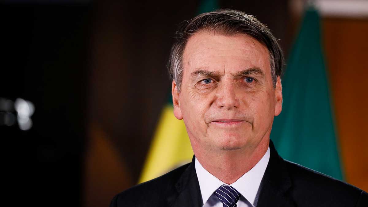 Bolsonaro Promete Acabar com a Fila no Auxílio Brasil